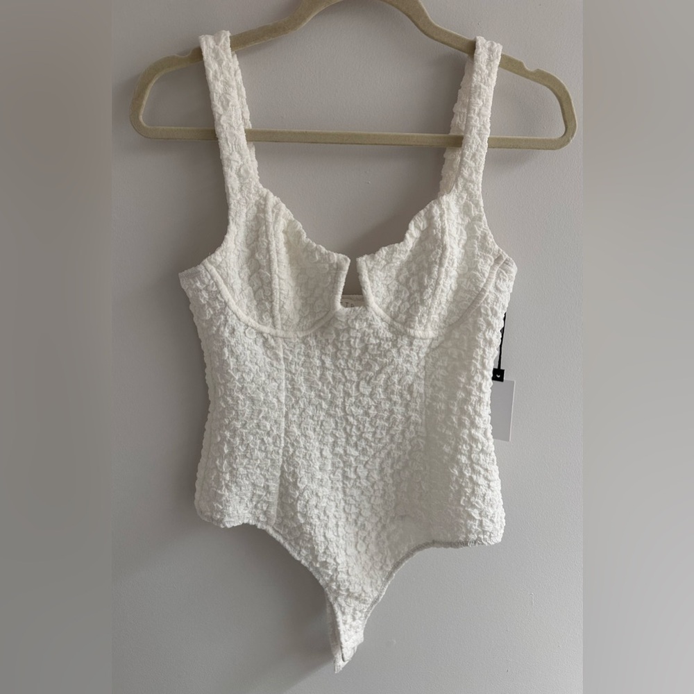 NWT- ASTR THE LABEL, ARIA BUSTIER BODYSUIT - Size L - Picture 9 of 16